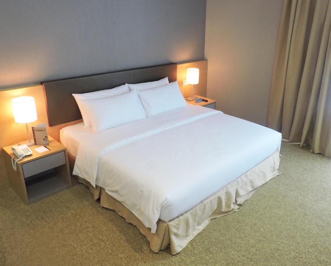 Hotel N°5 Kota Kinabalu Zewnętrze zdjęcie
