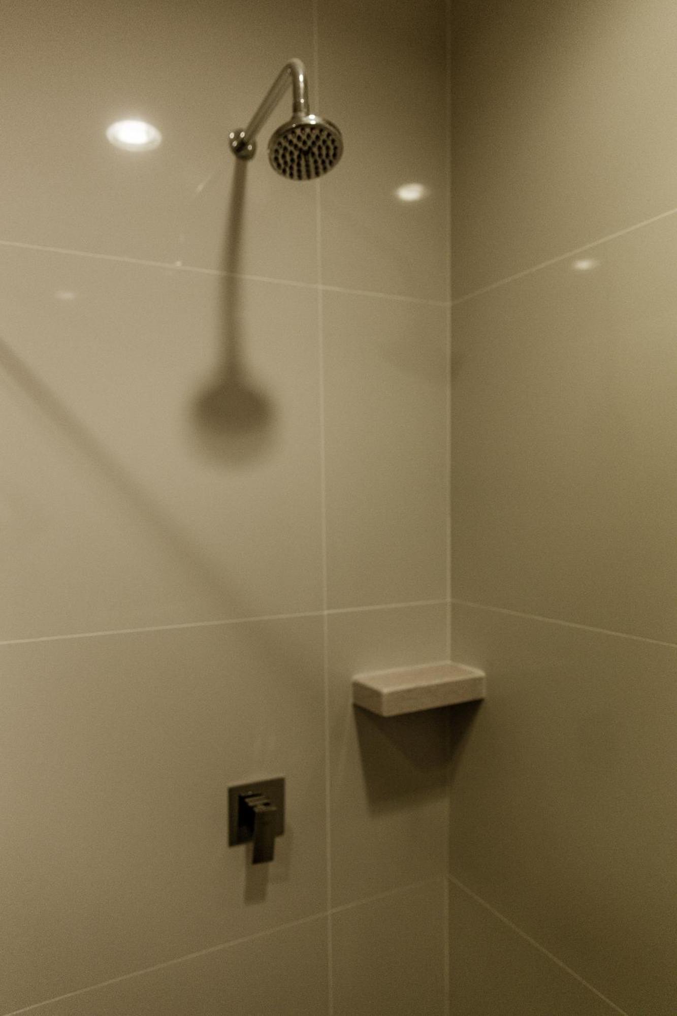 Hotel N°5 Kota Kinabalu Zewnętrze zdjęcie