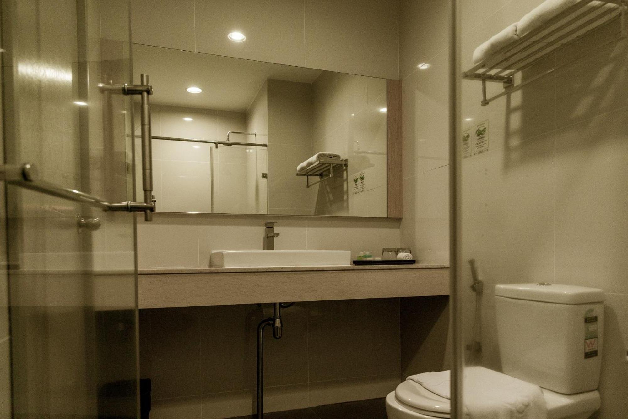 Hotel N°5 Kota Kinabalu Zewnętrze zdjęcie