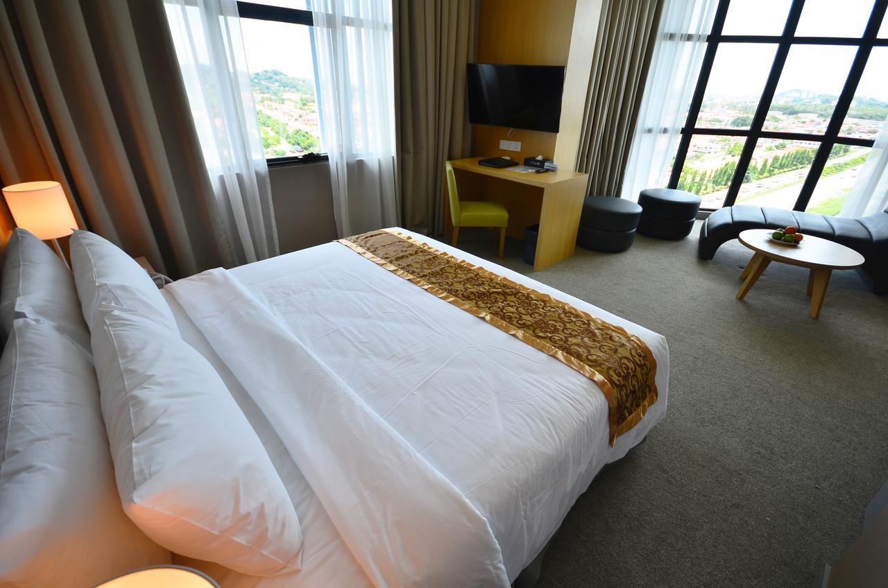 Hotel N°5 Kota Kinabalu Zewnętrze zdjęcie
